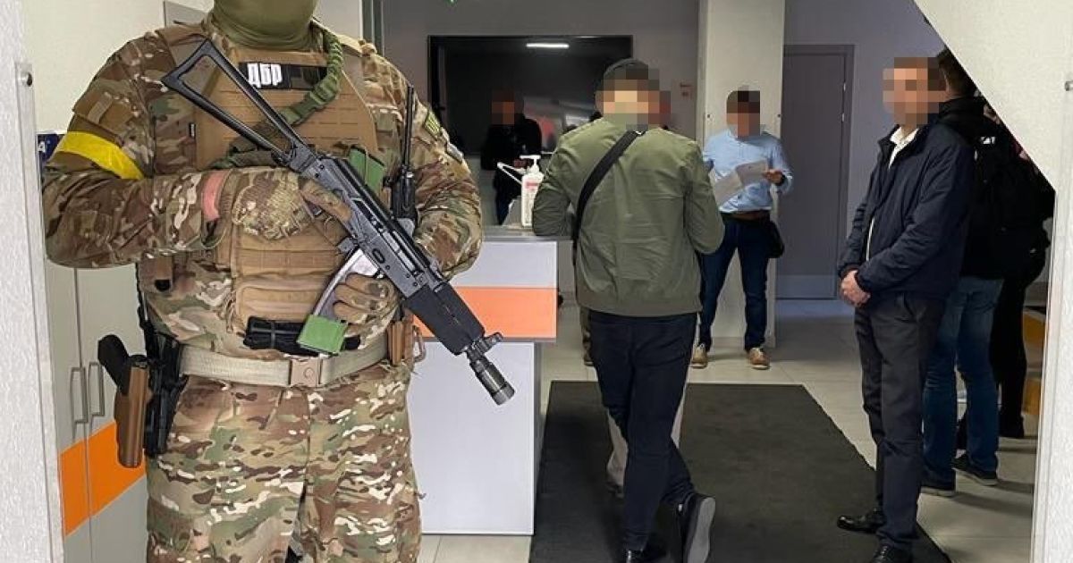 На фірмі російського підприємства у Київській області провели обшуки_4 / © Державне бюро розслідувань