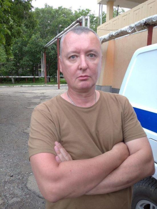 Маємо шанс побачити, як цей герой йде в атаку десь під Снігурівкою: Арестович прокоментував затримання Гіркіна