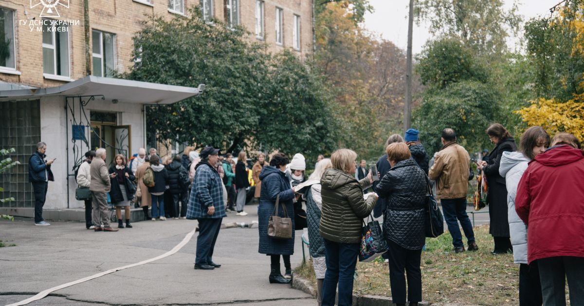 У Києві горіла художня школа імені Тараса Шевченка