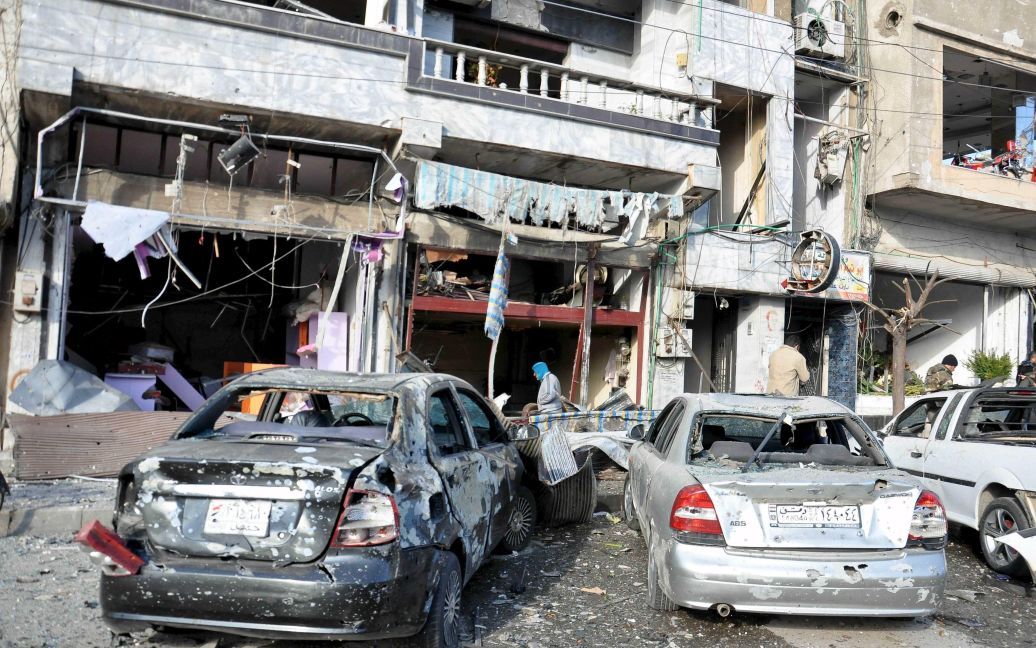 Первый теракт повлек взрыв автомобиля. Второй - террорист-смертник. / © Reuters