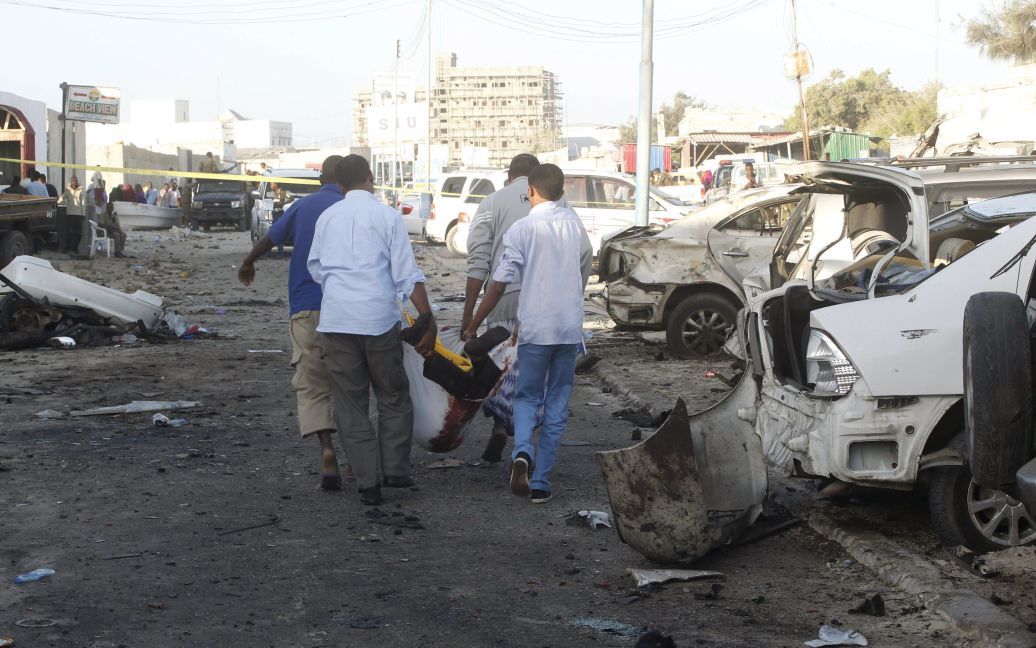 Нападавшие убили по меньшей мере 20 человек / © Reuters