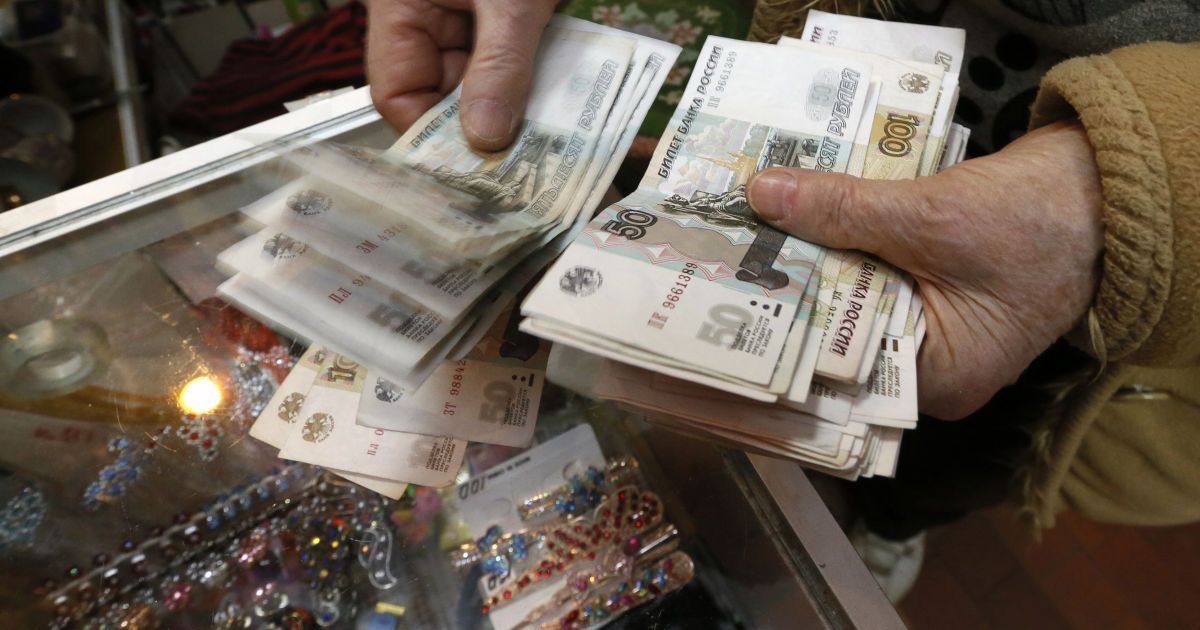 У безработного россиянина украли чемодан с 20 миллионами