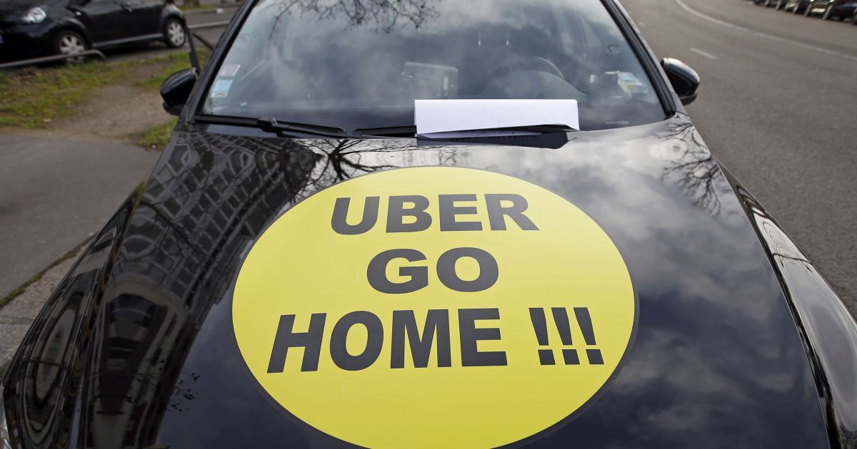 Во Франции таксисты протестуют против Uber / © Reuters