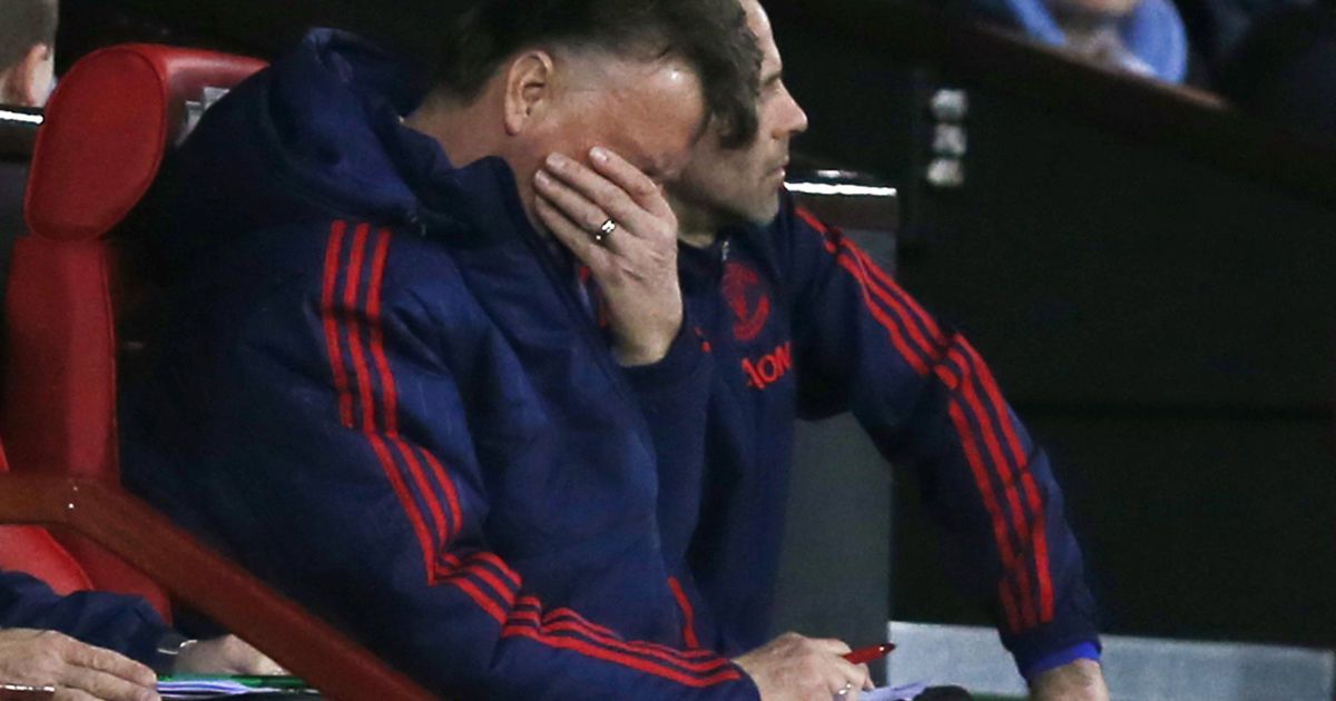 Ван Гаал устал отвечать на вопросы о Моуринью.