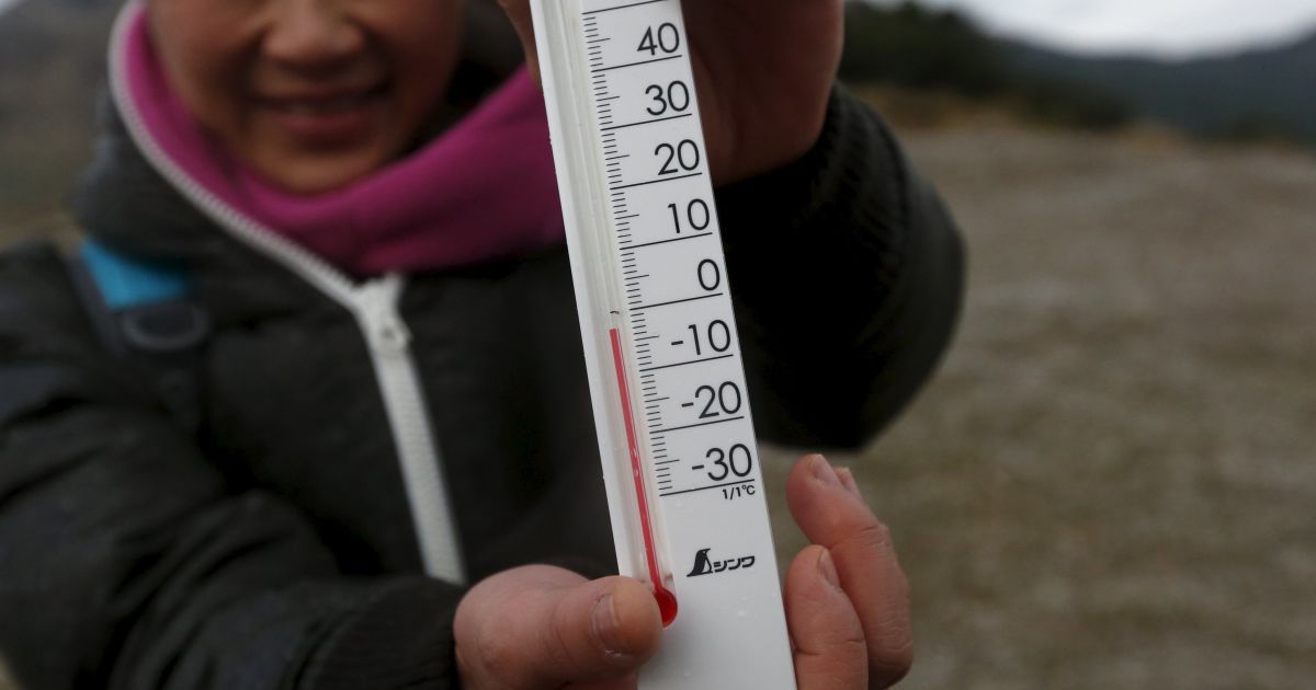 Восточная Азия страдает от непривычного для нее холода / © Reuters