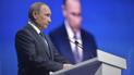 "Охота на Путина". Почему Запад именно сейчас выдал президенту РФ "красную карточку"