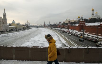 Міжнародні рейтингові агентства погіршили прогнози для економіки Росії – падатиме сильніше