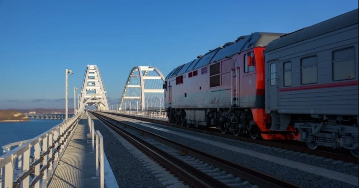У Криму зупинили рух залізниці через потужну "бавовну". Фото - train-tavriya.ru