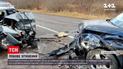 Новини Житомирської області: медики борються за життя п'ятьох людей, які постраждали в ДТП