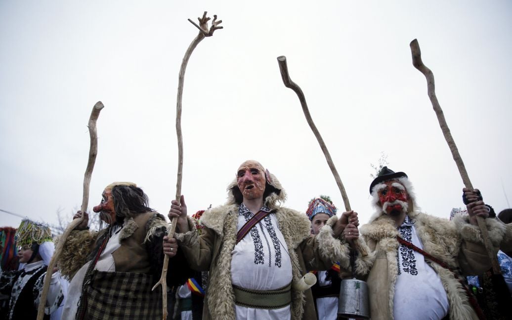 Жители села Красноильск Черновицкой области празднуют Маланку. / © Reuters