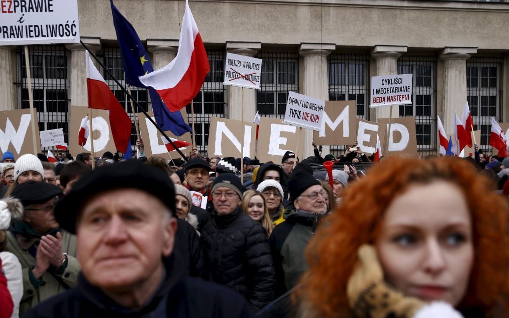 Польщею прокотилися масові протести / © Reuters