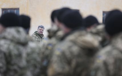 Порошенко дал зеленый свет национальной программе Украина-НАТО на 2016 год