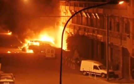 Штурм готелю в Буркіна-Фасо: звільнено понад 120 заручників, вбиті троє терористів