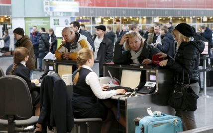 В аэропорту "Борисполь" обещают проводить паспортный контроль за пять секунд