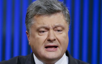 Порошенко сообщил о гибели двух украинских военных в зоне АТО