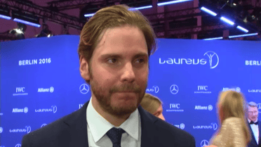 Даніель Брюлль про надскладну роль Нікі Лауди в фільмі "Гонка"