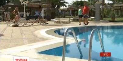 У Тунісі наважилися відкрити готель, де рік тому стався кривавий теракт на пляжі