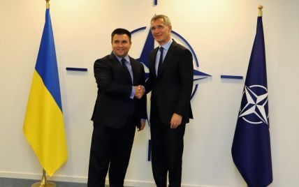 Клімкін зустрівся з генсеком НАТО у Брюсселі
