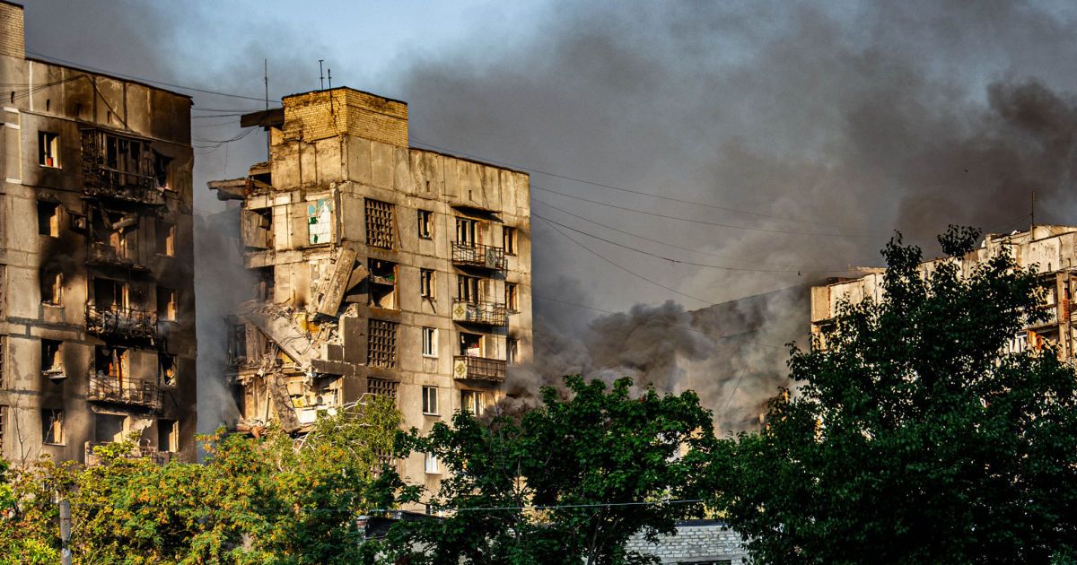 Россия превращает Торецк в руину/Фото: 32 ОМБр