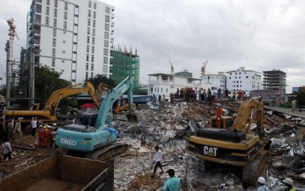 В Камбодже в результате разрушения здания погибли 18 человек