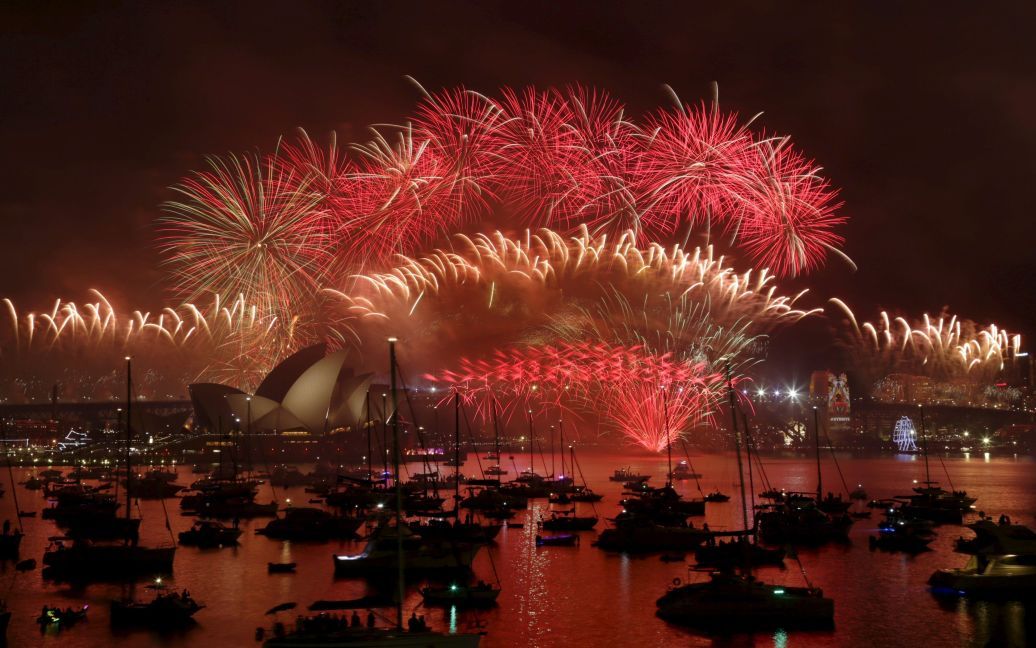 На планету прийшов Новий рік. / © Reuters