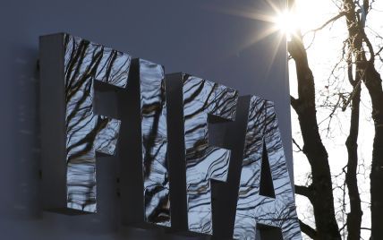 Чиновник ФИФА признался в коррупции и готов выплатить миллион долларов штрафа