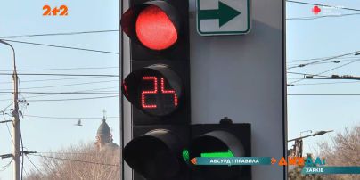 Подборка самых удивительных участков на харьковских улицах, где знаки противоречат логике