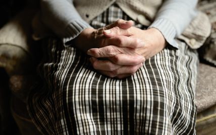 Воюют с бабушками: в результате обстрела Запорожья погибла 71-летняя пенсионерка, еще 2 человека ранены