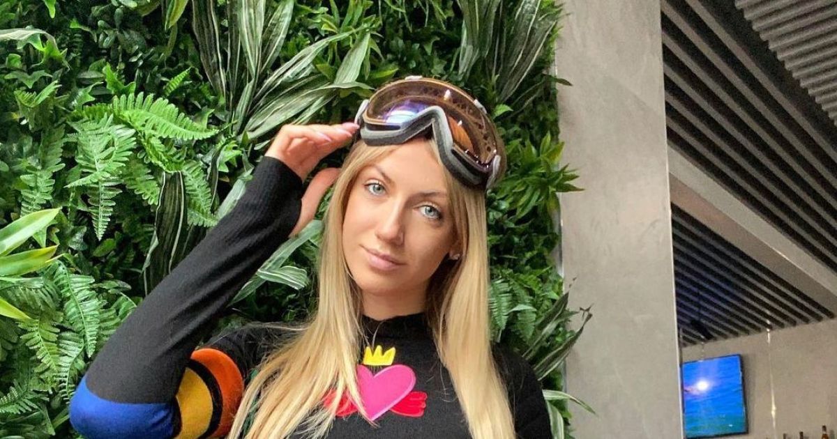Леся Никитюк в нижнем белье показала, как "делала" талию