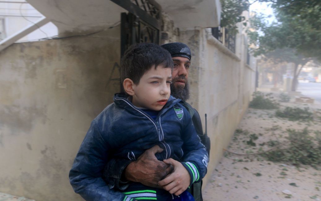 У сирійському місті Ідліб в результаті серії авіуадарів загинули щонайменше 43 людини. / © Reuters