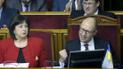 "Народный фронт" не будет голосовать за отставку Яценюка
