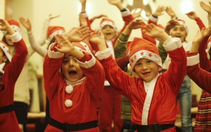 Порошенко подали петицию о праздновании Рождества 25 декабря