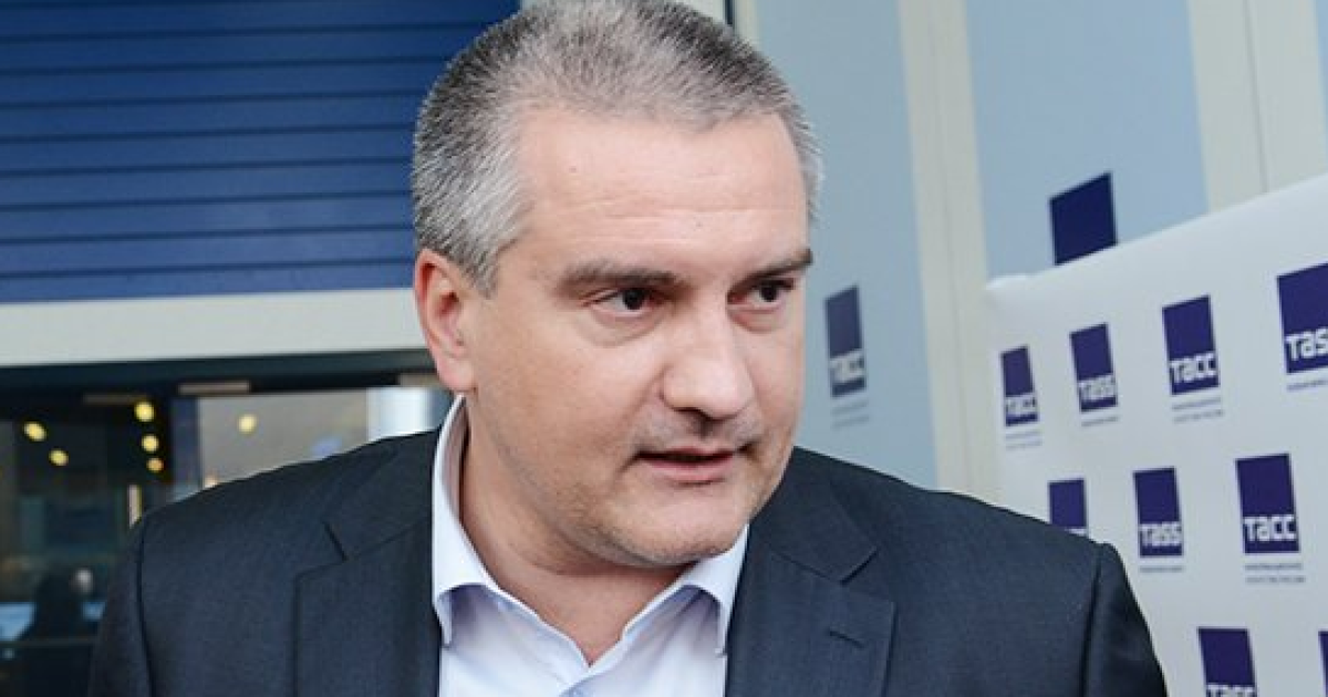 Аксенов заявил о проверки, которые сейчас проходят так называемые крымские чиновники