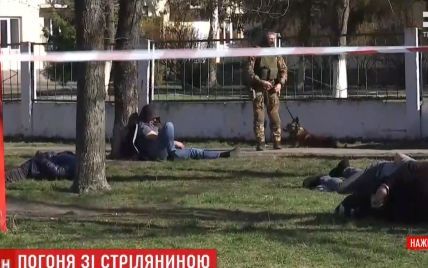 У Києві з гонитвою та стріляниною затримали банду зловмисників