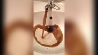 У Глевасі з кранів замість води тече "чай" із залізом, вміст якого зашкалює