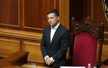 Львовский облсовет призвал Зеленского не допустить нарушения нацинтересов Украины на "нормандском саммите"
