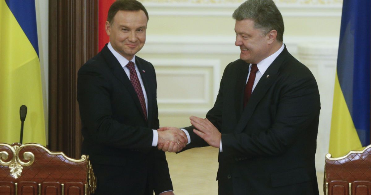 Президенты Польши и Украины впервые встретились в Киеве