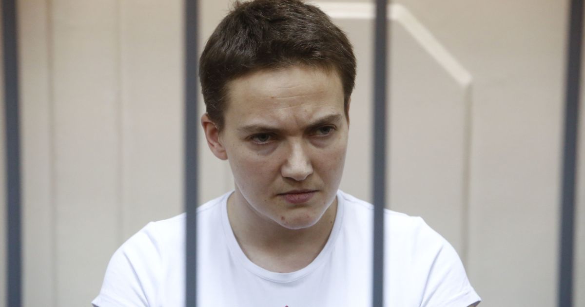 Настрій у Надії по-справжньому бойовий – Порошенко про Савченко