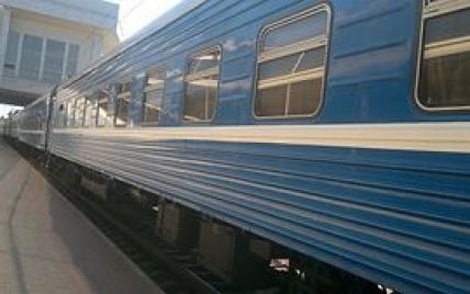 Крим опиняється в транспортній блокаді - єдиний свій поїзд на півострів скасувала Білорусь