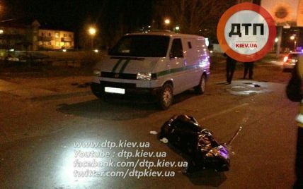 В Киеве инкасатор насмерть сбил пешехода