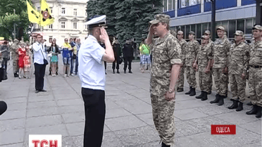 Одесситы встретили земляков, вернувшихся из зоны АТО