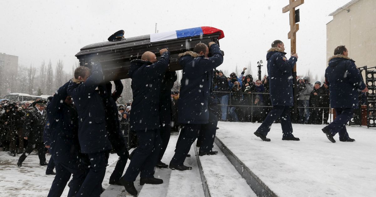 Из оккупированной Горловки отправили в РФ очередной "груз-200" - разведка