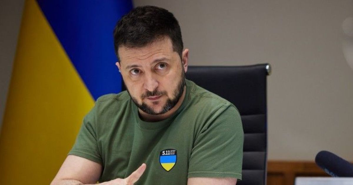 Зеленський про ситуацію на сході та півдні: "Окупанти намагаються вибороти хоч якусь перемогу"