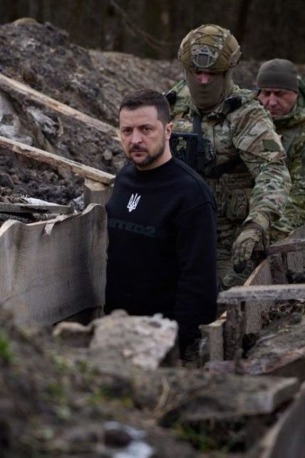 Зеленский обратился к украинцам: заявил об угрозе на Сумщине и отметил бойцов, уничтожающих врага