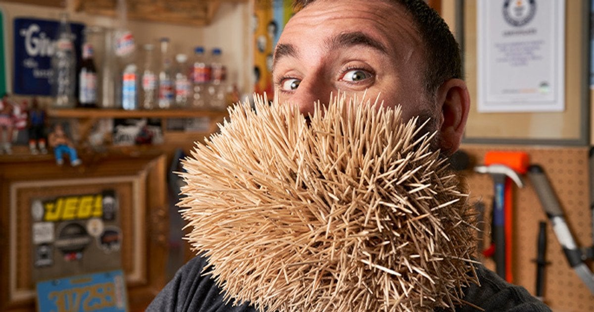 Джоел Страссер