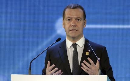 Медведев решил создать "территорию опережающего развития" на границе с Донбассом