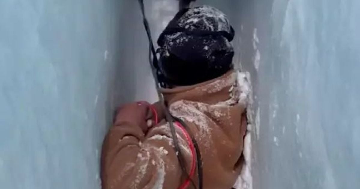 Порятунок альпініста на Евересті