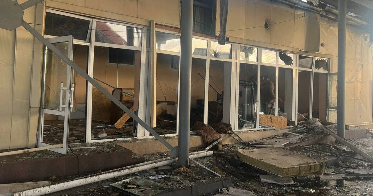 Через атаку поромного пункту пропуску «Орлівка» пропускні операції тимчасово призупинено