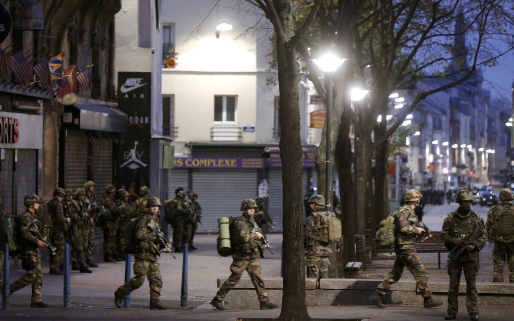 Улицы пригорода заполнили военные и полицейские / © Reuters
