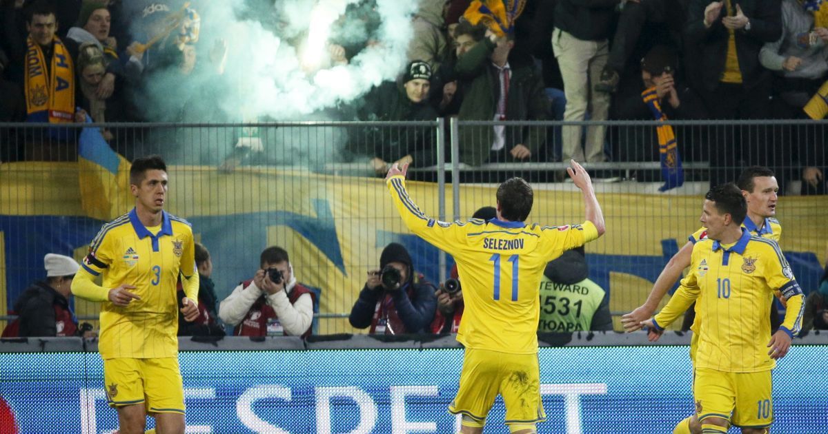 Украина обыграла Словению в первом матче сражения за Евро-2016. / © Reuters